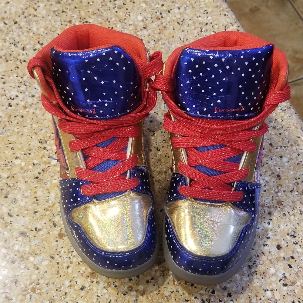 SOLD*EBAY Wonder Woman Light Up High Tops! - Picture 6 of 7